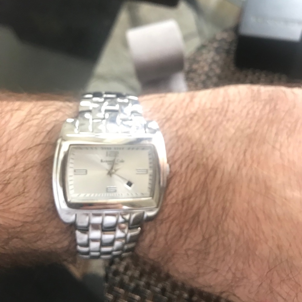 Wrist watch - Picture 2 of 4